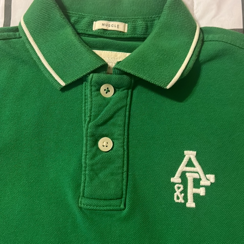 Abercrombie & Fitch Muscle button down shirt - Picture 2 of 3